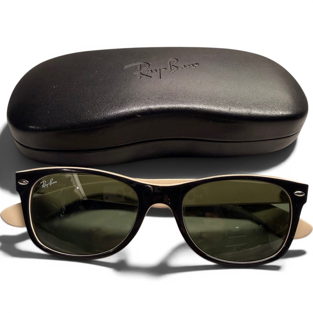 Ray-Ban RB 2132 New Wayfarer Sunglasses Black Beige 52mm Italy with Case